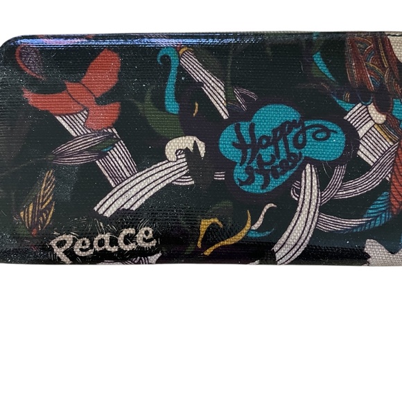 Sakroots Peace Bird Zippered Wallet Black Background Boho - Picture 8 of 8